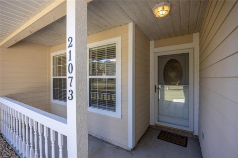 House in High Springs, Florida 4 bedrooms, 200.67 sq.m. № 2122049 - photo 5