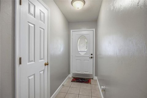House in High Springs, Florida 4 bedrooms, 200.67 sq.m. № 2122049 - photo 6