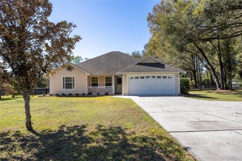 House in High Springs, Florida 4 bedrooms, 200.67 sq.m. № 2122049