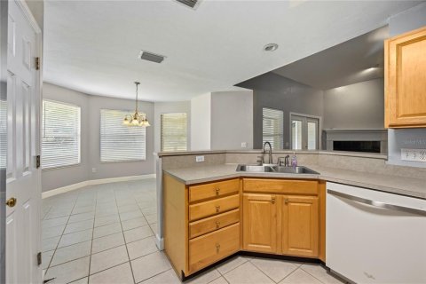 House in High Springs, Florida 4 bedrooms, 200.67 sq.m. № 2122049 - photo 14
