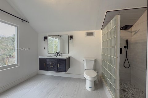 House in Fort Lauderdale, Florida 4 bedrooms, 147.16 sq.m. № 1685697 - photo 26