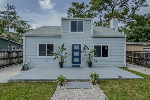 House in Fort Lauderdale, Florida 4 bedrooms, 147.16 sq.m. № 1685697 - photo 28