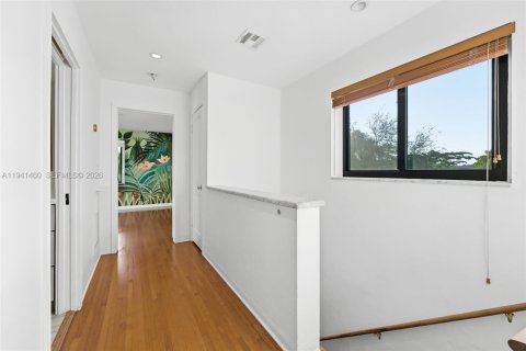 Villa ou maison à vendre à Miami Shores, Floride: 3 chambres, 217.11 m2 № 1998638 - photo 21