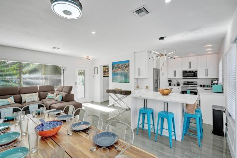 Casa en venta en Fort Lauderdale, Florida, 4 dormitorios, 171.5 m2 № 1874969 - foto 17