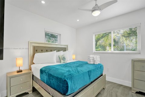 Casa en venta en Fort Lauderdale, Florida, 4 dormitorios, 171.5 m2 № 1874969 - foto 26