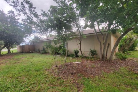 Casa en venta en Port Charlotte, Florida, 4 dormitorios, 208.29 m2 № 1909263 - foto 8