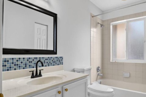 Adosado en venta en Boynton Beach, Florida, 3 dormitorios, 150.69 m2 № 2169416 - foto 27