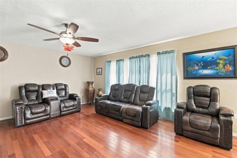 Casa en venta en Seffner, Florida, 3 dormitorios, 162.21 m2 № 2384252 - foto 11
