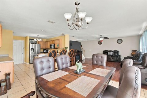 Casa en venta en Seffner, Florida, 3 dormitorios, 162.21 m2 № 2384252 - foto 7