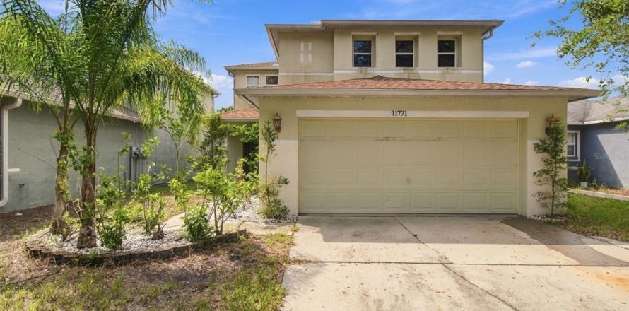 Casa en Seffner, Florida 3 dormitorios, 162.21 m2 № 2384252