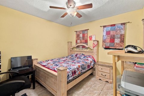 Casa en venta en Seffner, Florida, 3 dormitorios, 162.21 m2 № 2384252 - foto 19