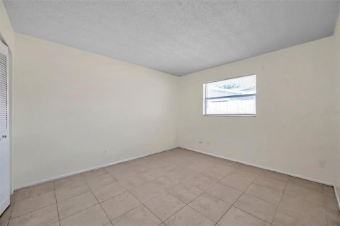 Propiedad comercial en venta en Largo, Florida, 5 dormitorios, 171.5 m2 № 1537367 - foto 11