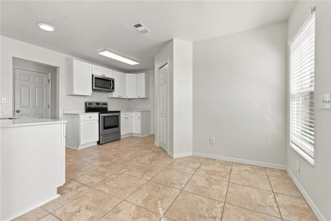 House in Bradenton, Florida 3 bedrooms, 188.03 sq.m. № 2420598 - photo 9