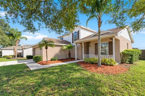House in Bradenton, Florida 3 bedrooms, 188.03 sq.m. № 2420598 - photo 3