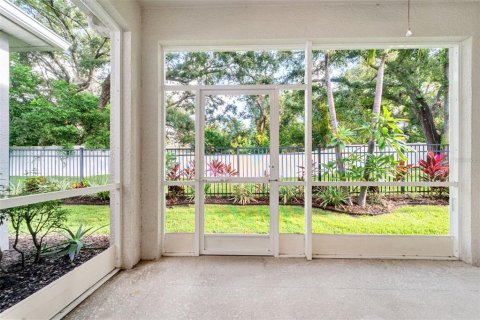 Townhouse in Dunedin, Florida 2 bedrooms, 130.99 sq.m. № 1885849 - photo 13