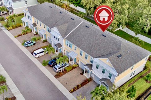 Townhouse in Dunedin, Florida 2 bedrooms, 130.99 sq.m. № 1885849 - photo 30