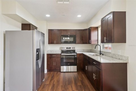 Casa en venta en Haines City, Florida, 3 dormitorios, 90.58 m2 № 2142196 - foto 8
