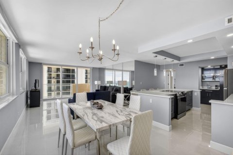 Condominio en venta en Riviera Beach, Florida, 2 dormitorios, 130.06 m2 № 2089634 - foto 13