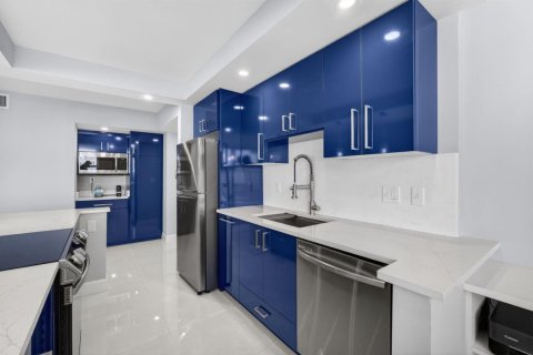 Condominio en venta en Riviera Beach, Florida, 2 dormitorios, 130.06 m2 № 2089634 - foto 7