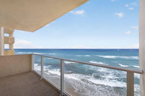Condominio en Riviera Beach, Florida, 2 dormitorios  № 2089634