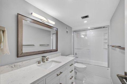 Condominio en venta en Riviera Beach, Florida, 2 dormitorios, 130.06 m2 № 2089634 - foto 26