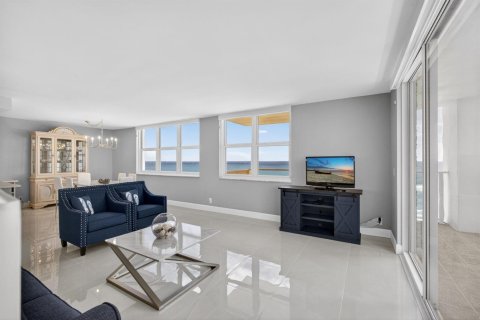 Condominio en venta en Riviera Beach, Florida, 2 dormitorios, 130.06 m2 № 2089634 - foto 18
