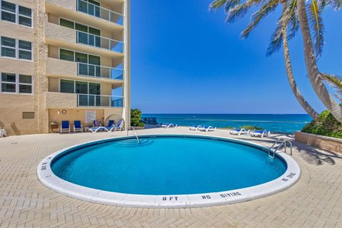 Condominio en venta en Riviera Beach, Florida, 2 dormitorios, 130.06 m2 № 2089634 - foto 20