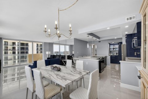 Condominio en venta en Riviera Beach, Florida, 2 dormitorios, 130.06 m2 № 2089634 - foto 14