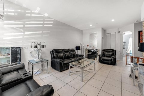 Купить таунхаус в Майами, Флорида 3 спальни, 155.15м2, № 2011188 - фото 4