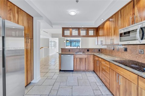 Copropriété à vendre à Sunny Isles Beach, Floride: 3 chambres, 232.26 m2 № 1741387 - photo 20