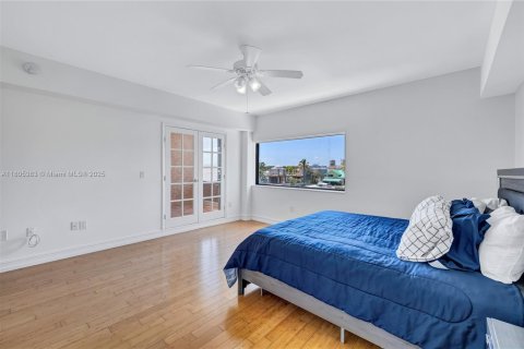 Copropriété à vendre à Sunny Isles Beach, Floride: 3 chambres, 232.26 m2 № 1741387 - photo 24