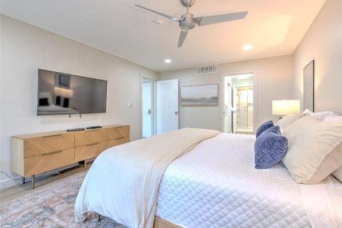 Condominio en alquiler en Longboat Key, Florida, 2 dormitorios, 148.74 m2 № 1335541 - foto 27