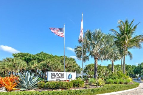Condominio en alquiler en Longboat Key, Florida, 2 dormitorios, 148.74 m2 № 1335541 - foto 1