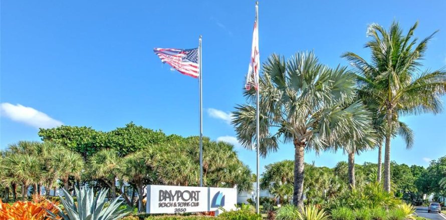 Condominio en Longboat Key, Florida, 2 dormitorios № 1335541