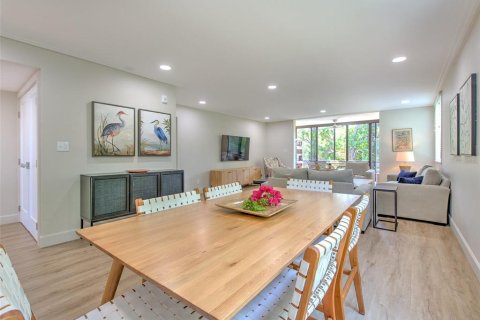 Condominio en alquiler en Longboat Key, Florida, 2 dormitorios, 148.74 m2 № 1335541 - foto 15