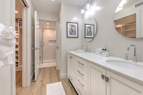 Condominio en alquiler en Longboat Key, Florida, 2 dormitorios, 148.74 m2 № 1335541 - foto 29