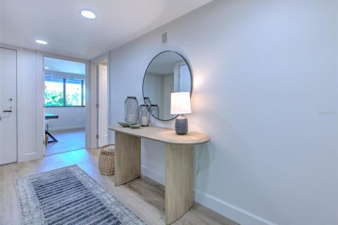 Condominio en alquiler en Longboat Key, Florida, 2 dormitorios, 148.74 m2 № 1335541 - foto 8