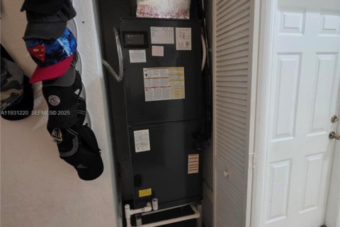 Casa en venta en Homestead, Florida, 3 dormitorios, 124.12 m2 № 1990301 - foto 21