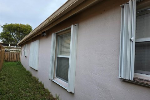 Casa en venta en Homestead, Florida, 3 dormitorios, 124.12 m2 № 1990301 - foto 28