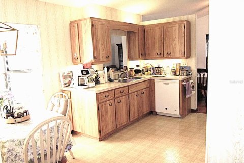 Купить виллу или дом в Дейтона-Бич, Флорида 8 комнат, 152.36м2, № 2218466 - фото 12