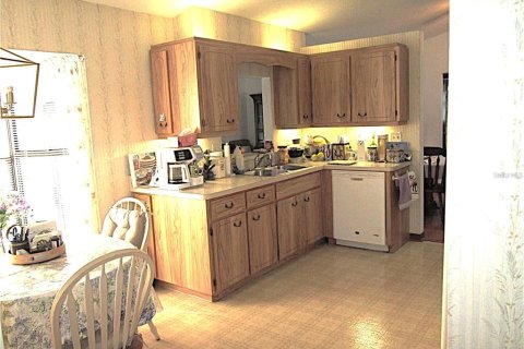 Купить виллу или дом в Дейтона-Бич, Флорида 8 комнат, 152.36м2, № 2218466 - фото 10