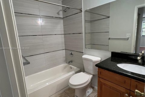 Apartamento en alquiler en Coral Springs, Florida, 3 dormitorios, 121.24 m2 № 1924494 - foto 10