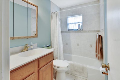 House in DeLand, Florida 3 bedrooms, 169.08 sq.m. № 1680753 - photo 26