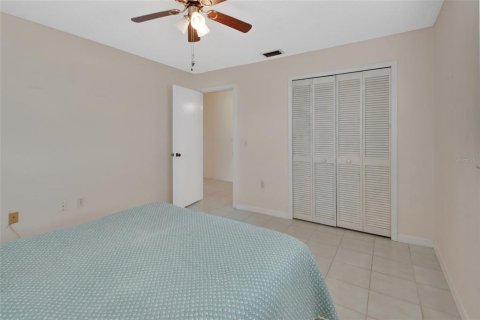 House in DeLand, Florida 3 bedrooms, 169.08 sq.m. № 1680753 - photo 28