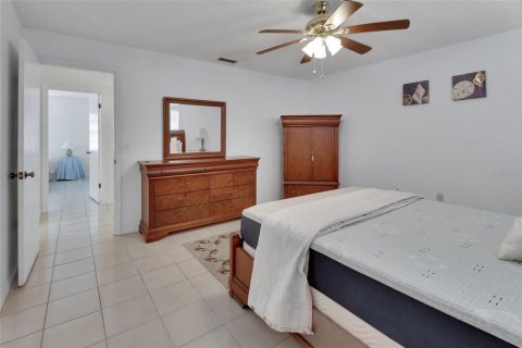House in DeLand, Florida 3 bedrooms, 169.08 sq.m. № 1680753 - photo 21
