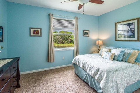 House in Venice, Florida 3 bedrooms, 248.61 sq.m. № 2401210 - photo 18