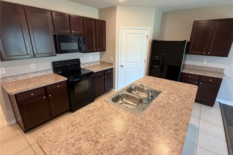 Casa en venta en Ocala, Florida, 4 dormitorios, 169.73 m2 № 2222670 - foto 6
