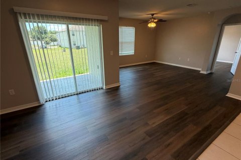 Casa en venta en Ocala, Florida, 4 dormitorios, 169.73 m2 № 2222670 - foto 3