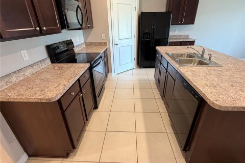 Casa en venta en Ocala, Florida, 4 dormitorios, 169.73 m2 № 2222670 - foto 5