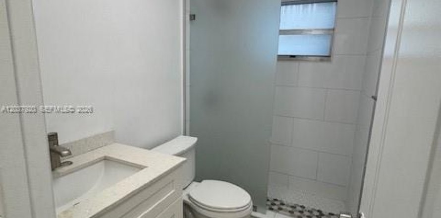 Apartment in Miami, Florida 2 bedrooms, 80.82 sq.m. № 2086763
